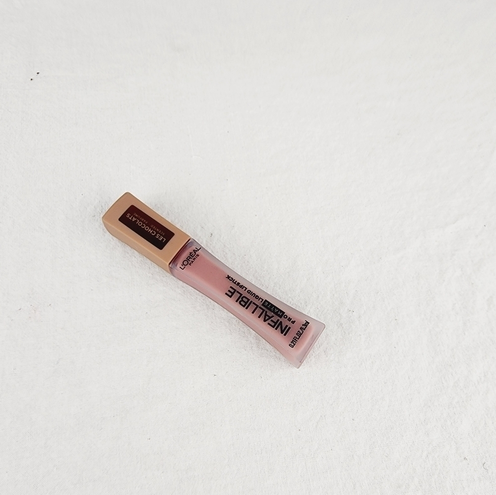 L'Oréal infallible pro matte liquid lipstick shade 852 - Picture 7 of 8